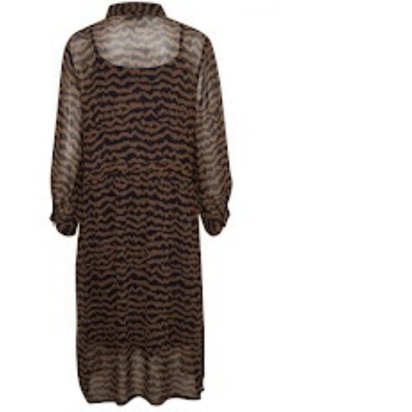 Part Two Tie Waist EsminePW Dress - Picture 4 of 7